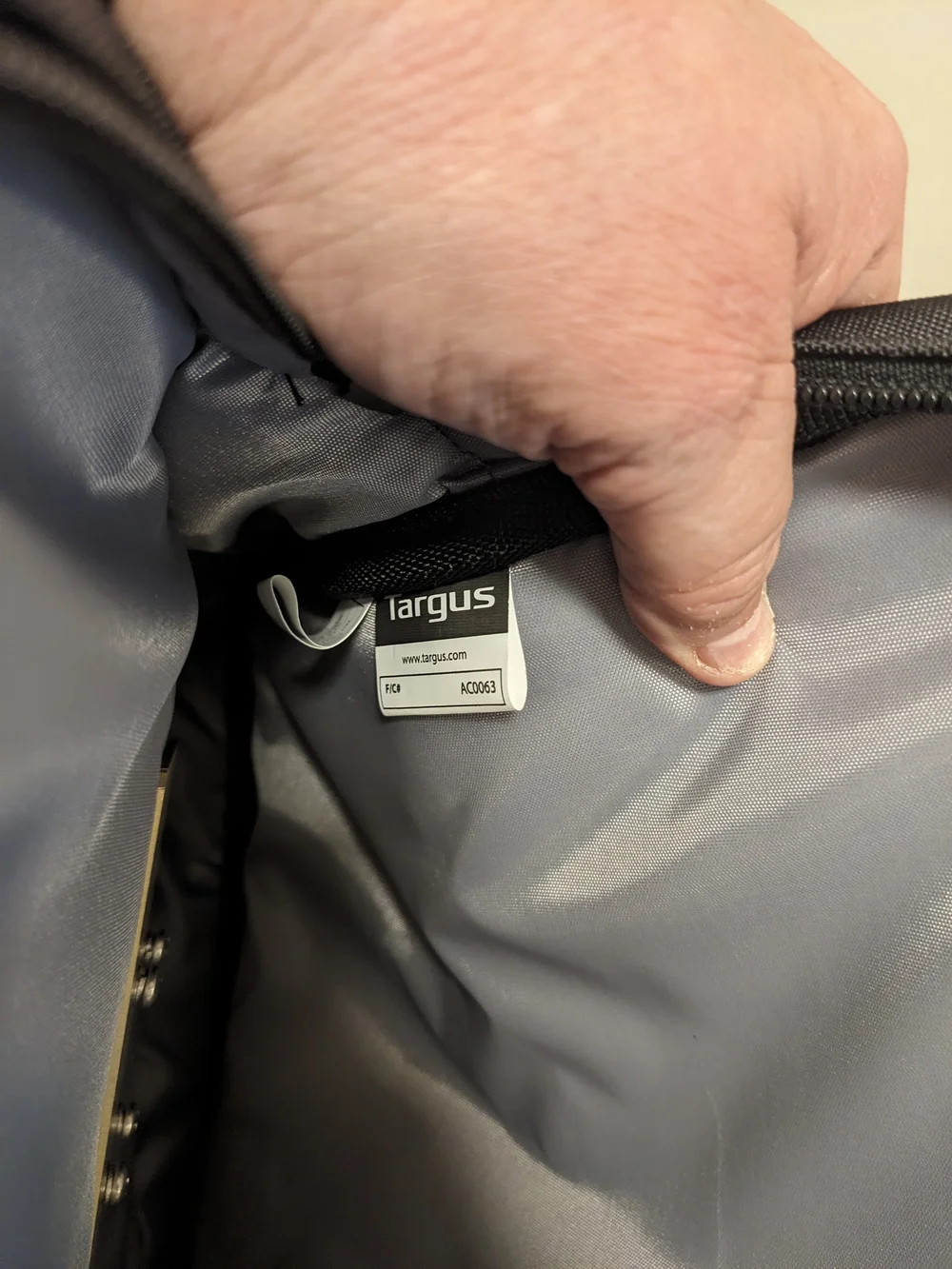 Targus AC0063 Checkpoint Friendly Laptop Briefcase Black NWOT
